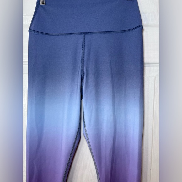 Alo Yoga Vapor High-Waist Gradient Dusk Legging Size Small - Picture 3 of 9